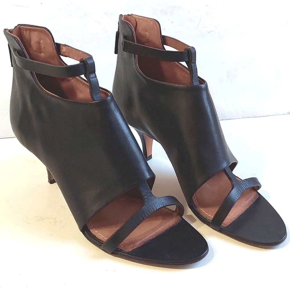 Givenchy Zipper Back T Strap Black Open Toe Short… - image 1